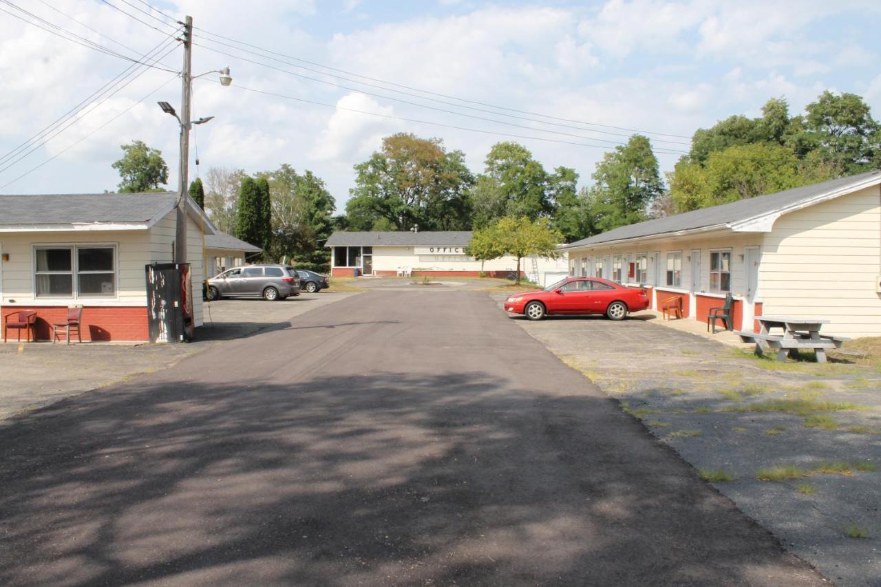 Motel Reedsburg Exterior photo