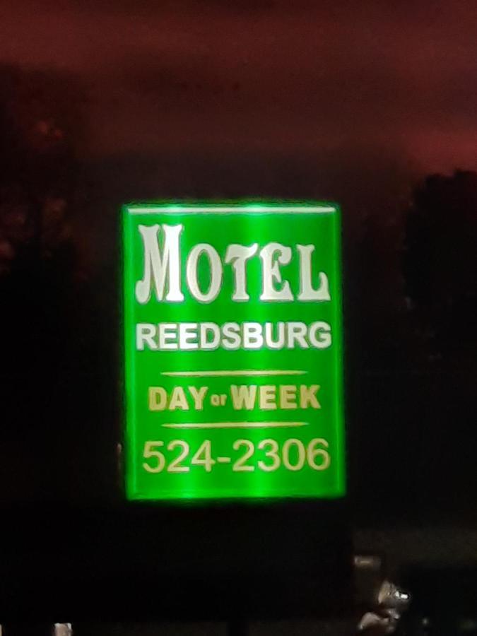 Motel Reedsburg Exterior photo